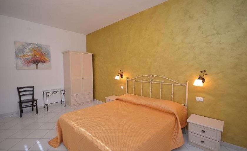 B&B Verso Il Faro ซานวิโต โลคาโป ภายนอก รูปภาพ