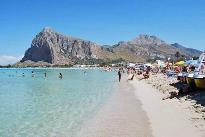 B&B Verso Il Faro ซานวิโต โลคาโป ภายนอก รูปภาพ